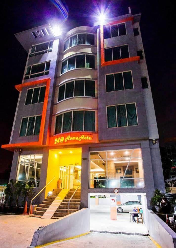 24@Home Hotel Нонтхабури Экстерьер фото